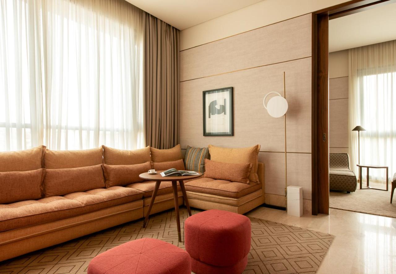 Shirvan Hotel City Yard Dżedda Zewnętrze zdjęcie A living room at the hotel